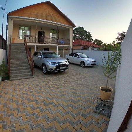 Гостевой Дом "Ласточкино Гнездо" Tsandrypsh Exterior photo